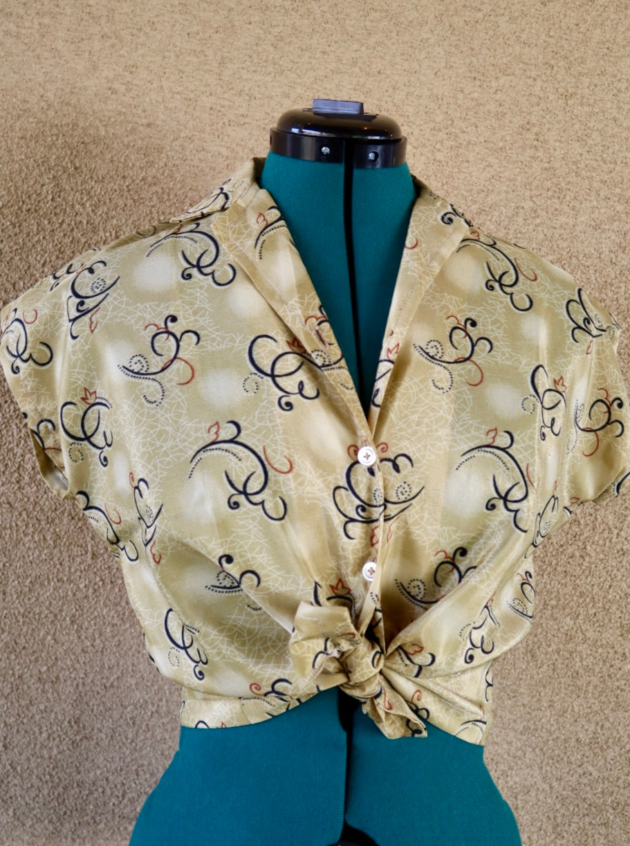 1950s Inspired Button Up