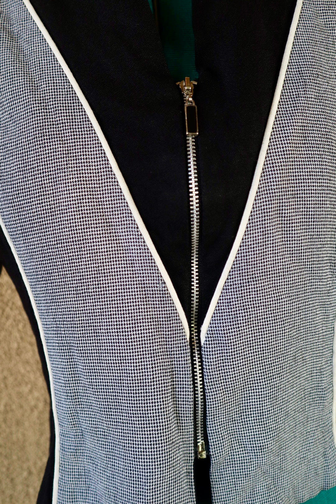 80's Zip up Top