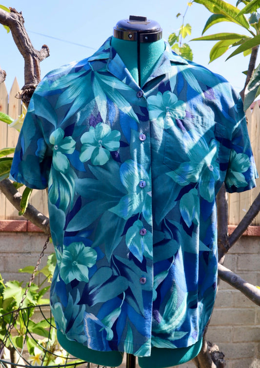 Vintage Hawaiian Button-Up