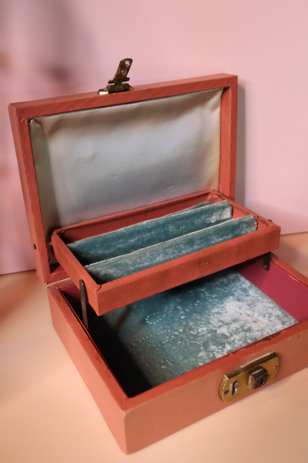 Vintage Jewelry Box