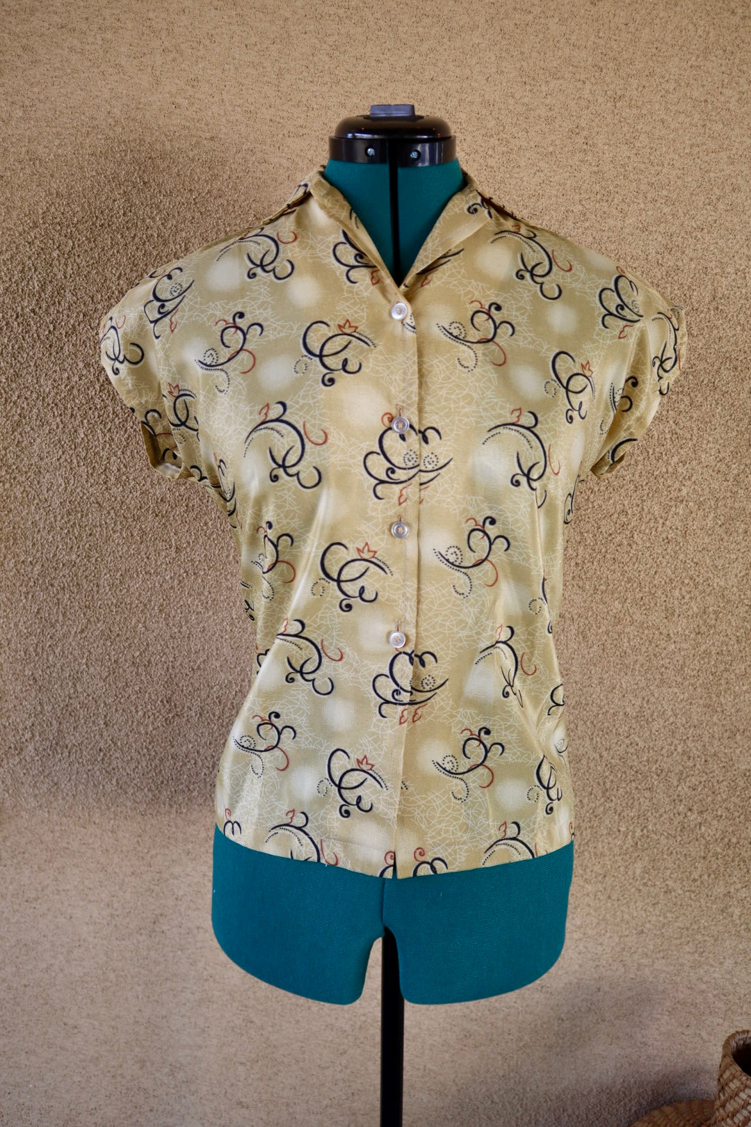 1950s Inspired Button Up