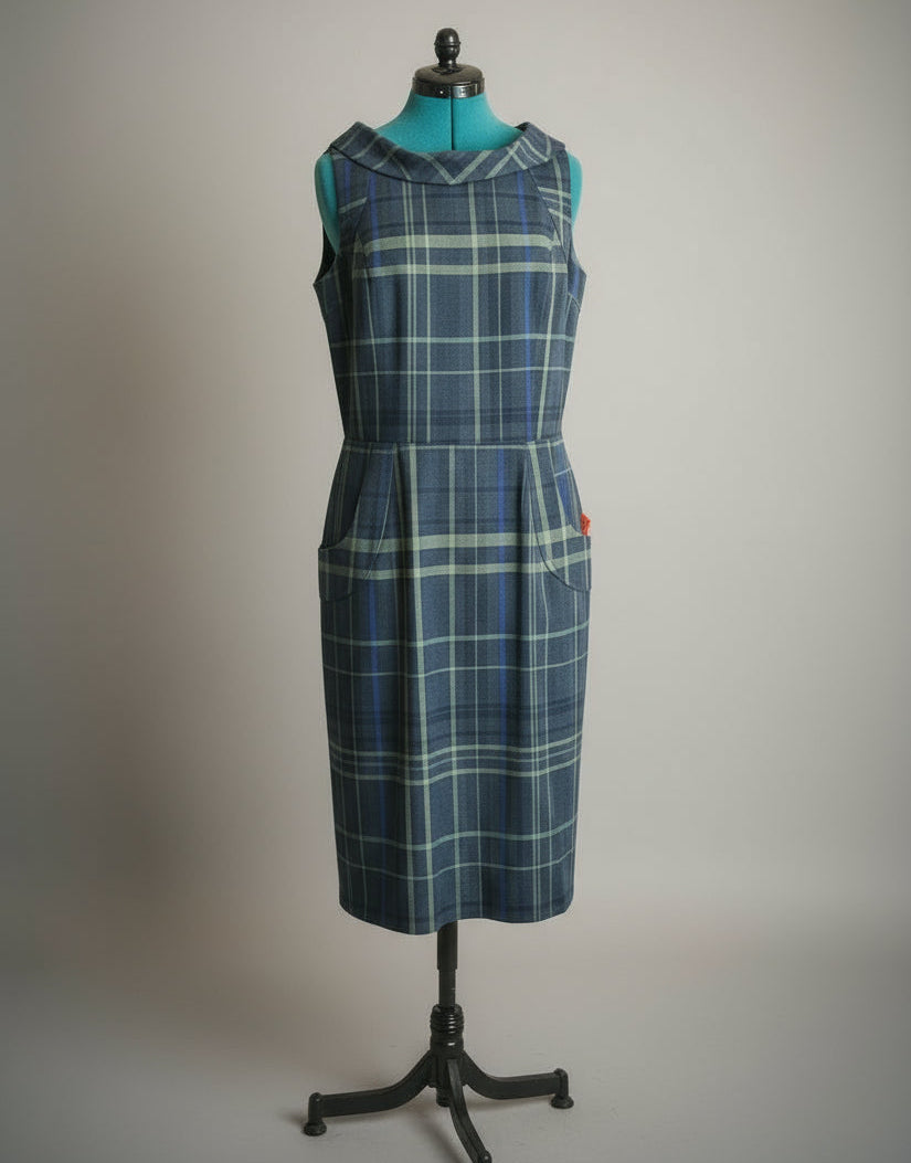 R&K Originals Plaid Dress – Size 14