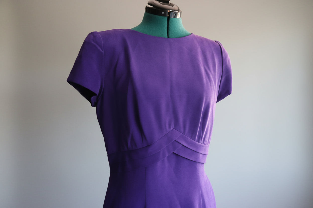 Vintage 1980s Adrianna Papell 100% Silk Dress (Size 8)
